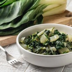 Fordhook Giant Swiss Chard Seeds - Hardy & Versatile Garden Greens -Eden Brothers Shop swiss chard forhook giant shk 4